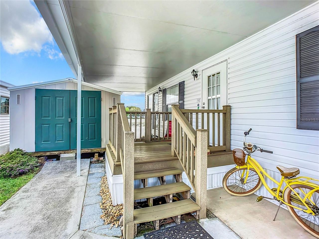 Photo 3 of 92 Eagle Pt S, Osteen, FL 32764