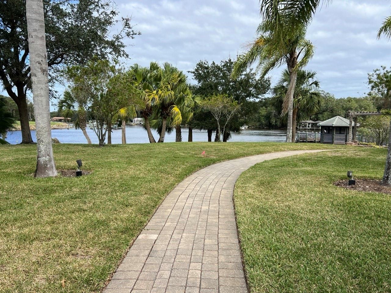 Photo 5 of 130 Longview Way N, Palm Coast, FL 32137