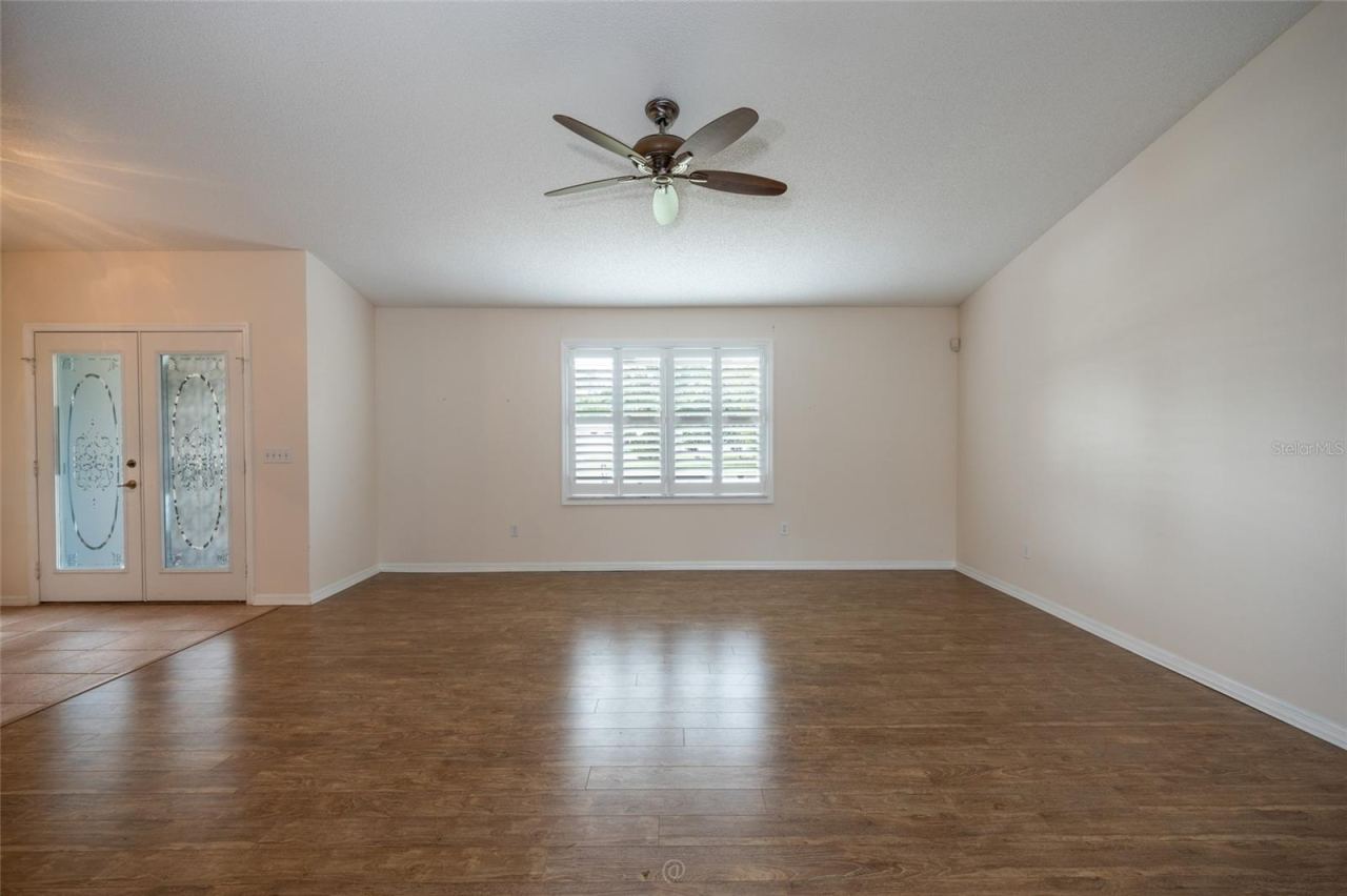Photo 4 of 130 Bayside Dr, Palm Coast, FL 32137