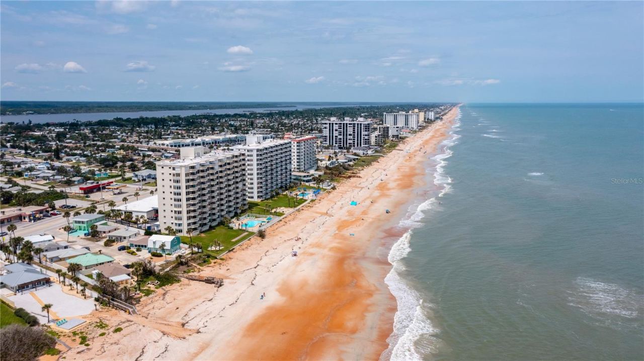 Photo 5 of 1133 Ocean Shore Blvd #303, Ormond Beach, FL 32176