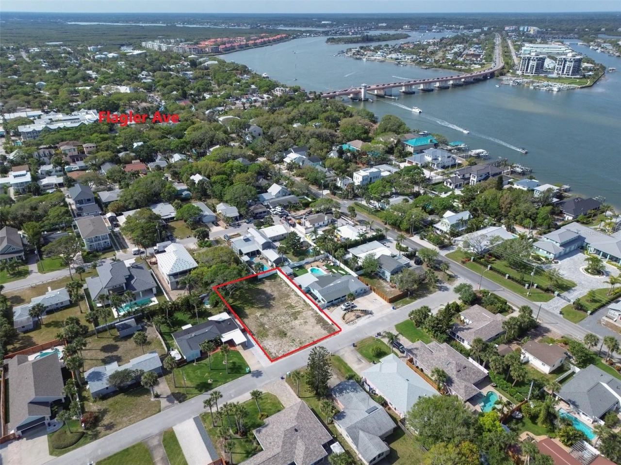 Photo 5 of 209 Normandy Ave, New Smyrna Beach, FL 32169