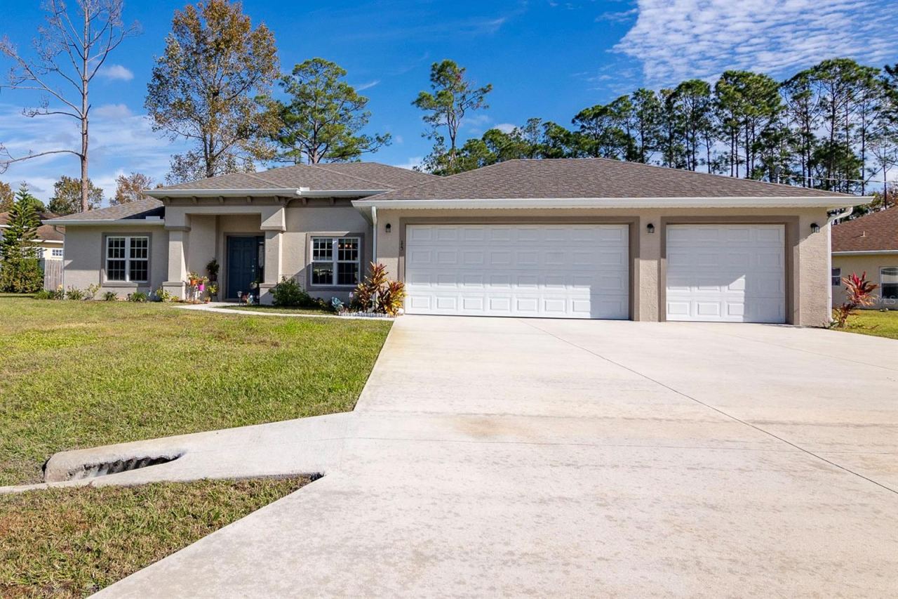 Photo 3 of 15 Raleigh Dr, Palm Coast, FL 32164