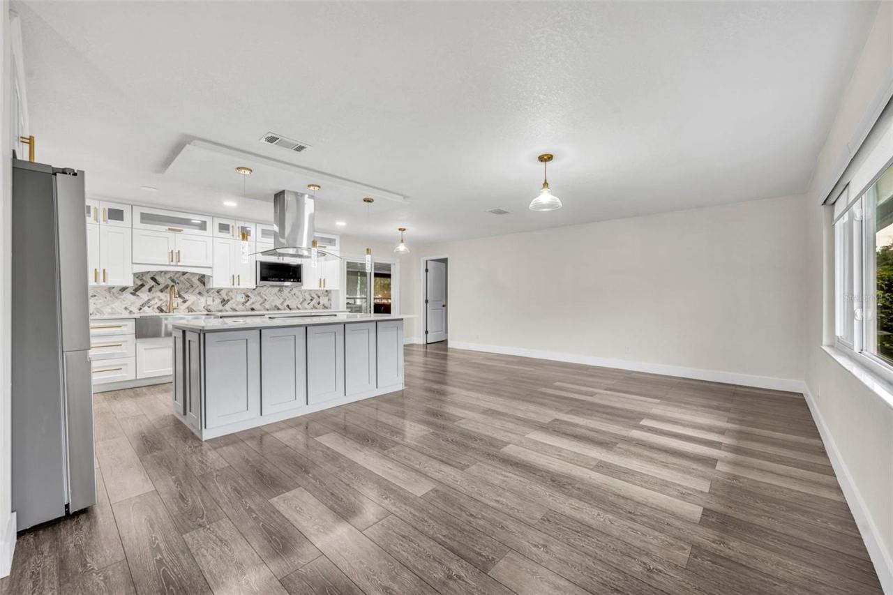 Photo 5 of 40 Blare Dr, Palm Coast, FL 32137