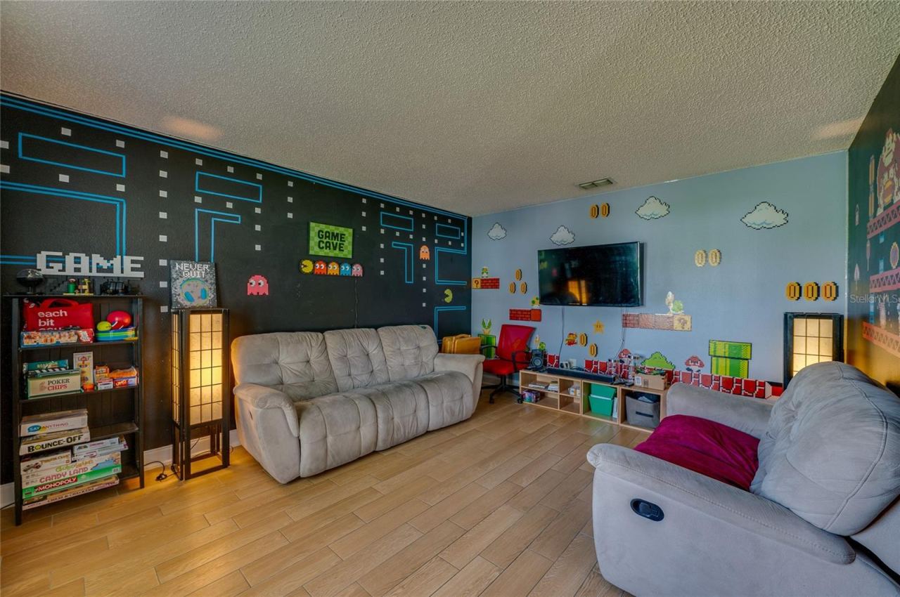 Photo 5 of 11 Zircon Ct, Palm Coast, FL 32164
