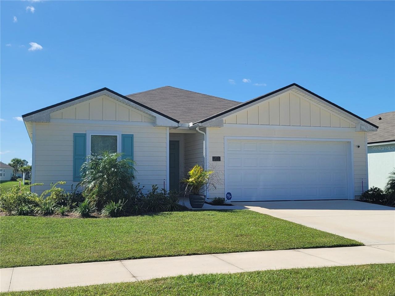 Photo 3 of 127 Hulett Woods Rd, Palm Coast, FL 32137