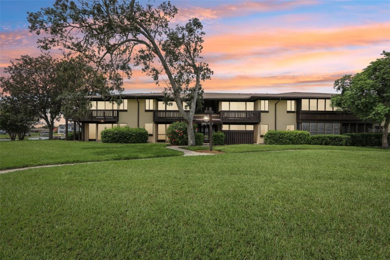 Photo 3 of 46 Club House Dr #108, Palm Coast, FL 32137