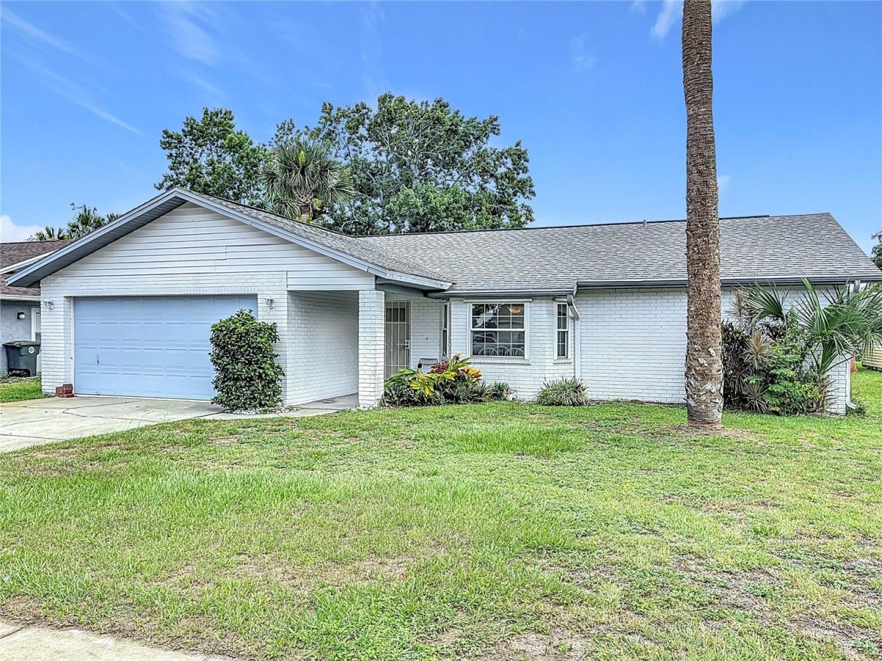 Photo 3 of 1182 Peachtree Rd, Daytona Beach, FL 32114