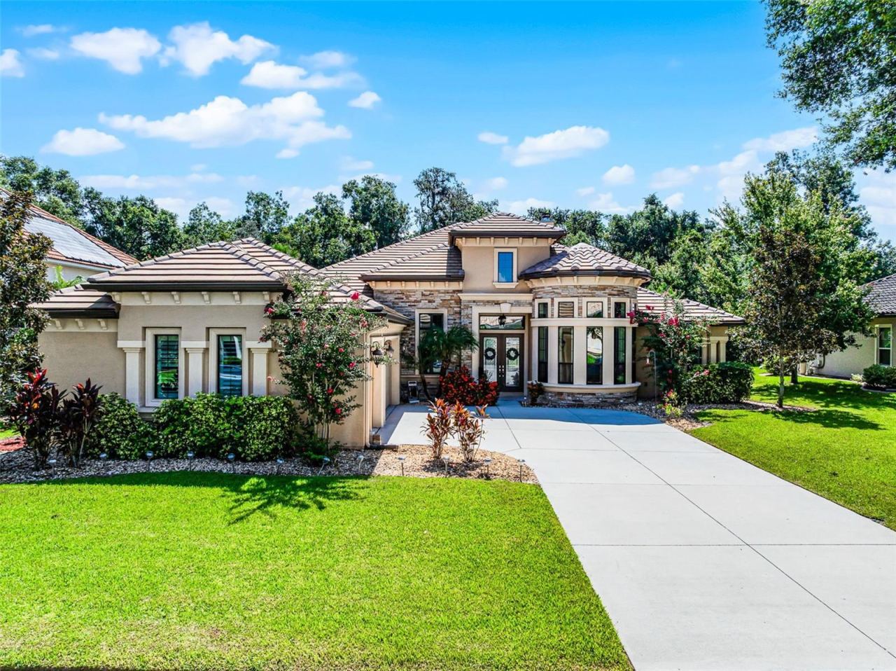 Photo 3 of 6103 Oxbow Bend Ln, Port Orange, FL 32128