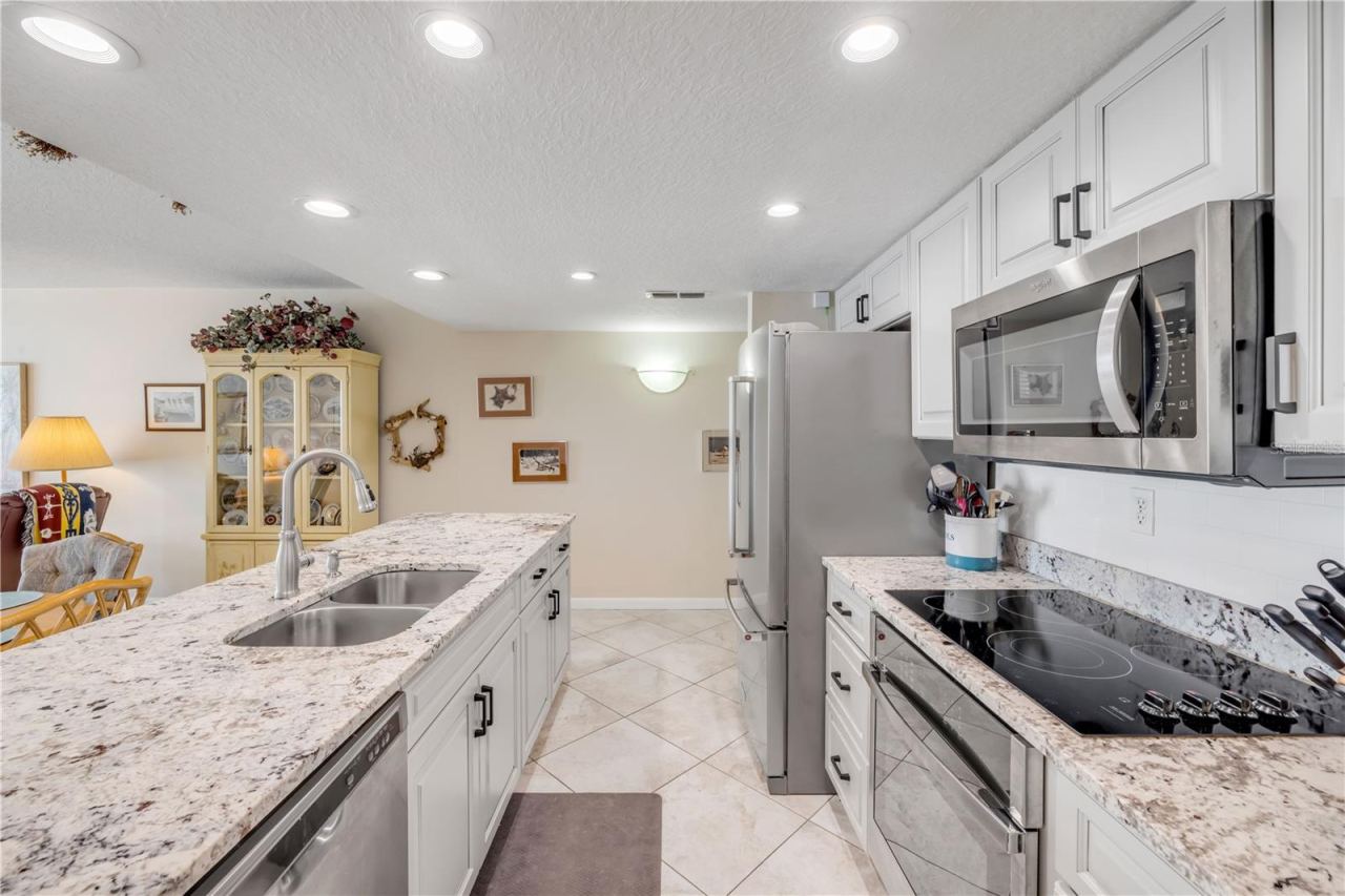 Photo 4 of 5203 S Atlantic Ave #313b, New Smyrna Beach, FL 32169