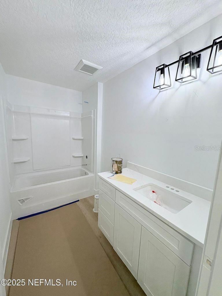 Photo 5 of 1264 Coral Farms Rd, Florahome, FL 32140