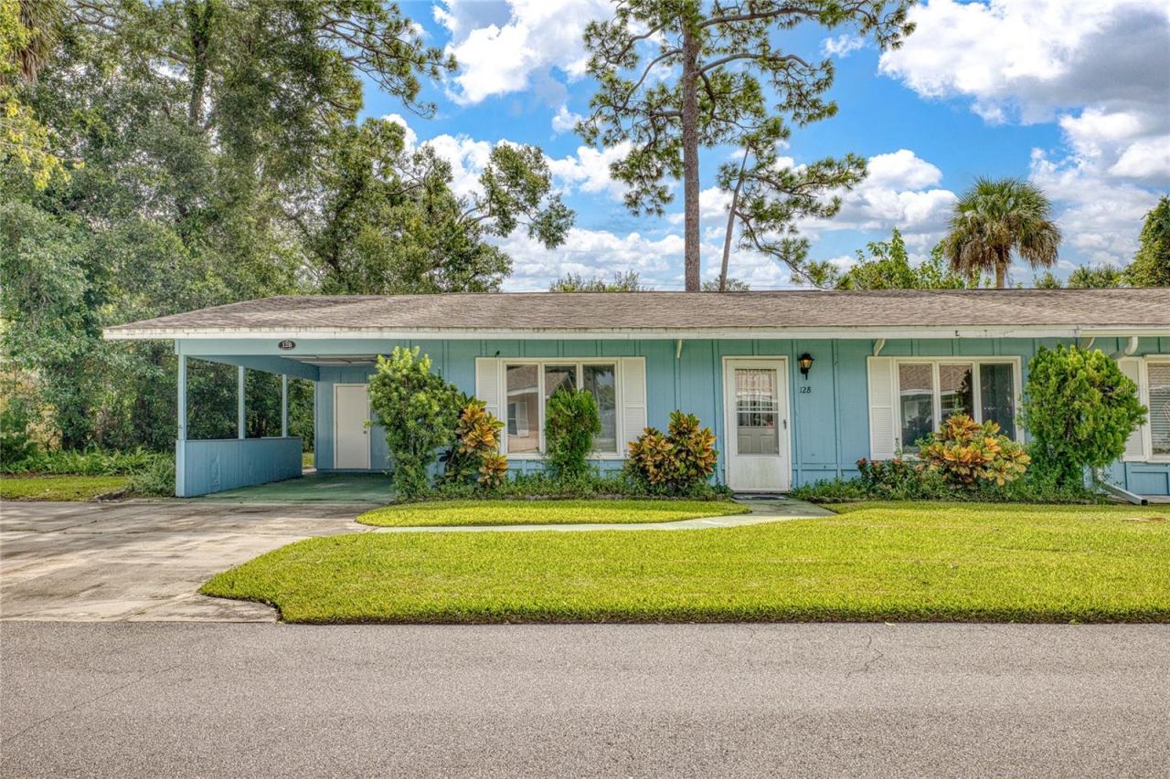 Photo 4 of 12 Country Club Dr #b, New Smyrna Beach, FL 32168