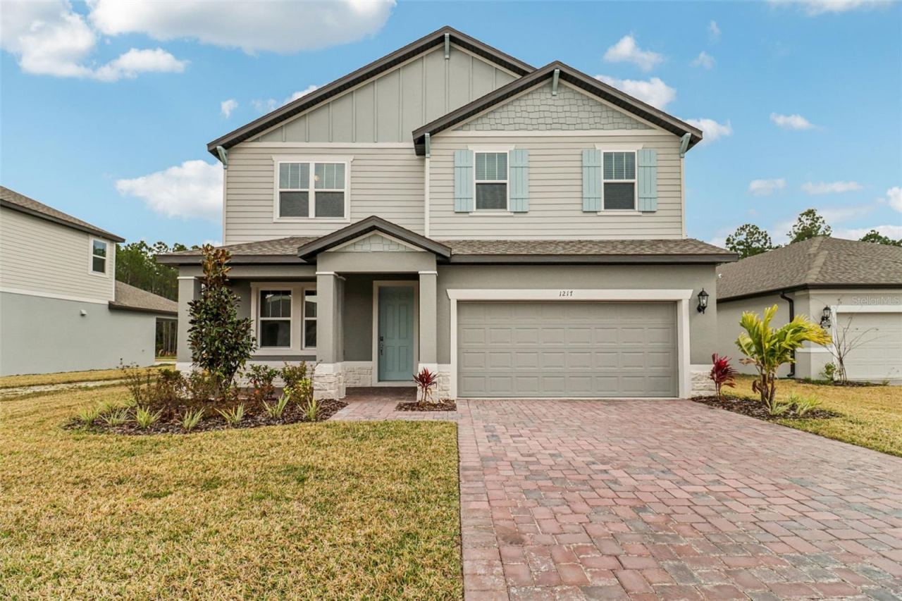 Photo 5 of 1217 Pampus Dr, Daytona Beach, FL 32124