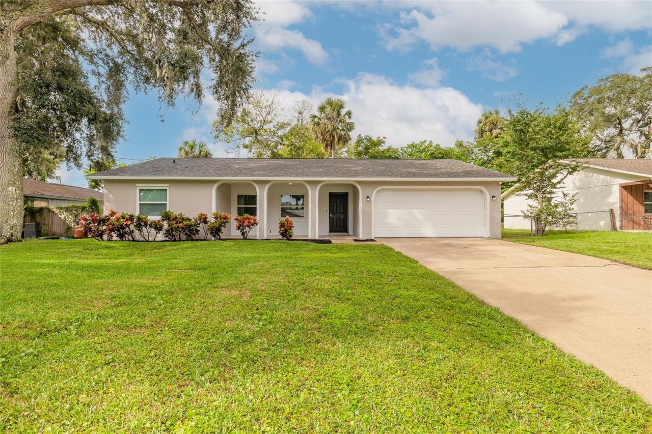 107 Luna Cir, Ormond Beach
