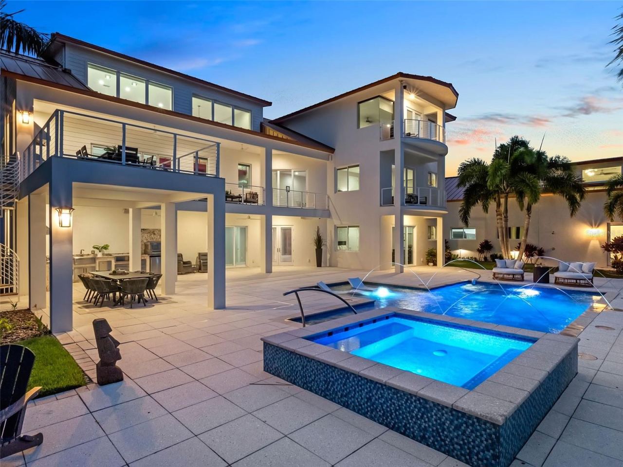 Photo 5 of 1511 S Riverside Dr, New Smyrna Beach, FL 32168