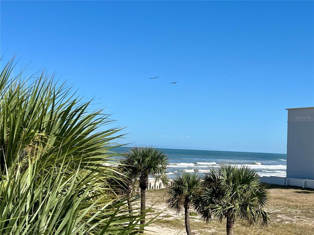 Photo 4 of 935 S Atlantic Ave #303, Daytona Beach, FL 32118