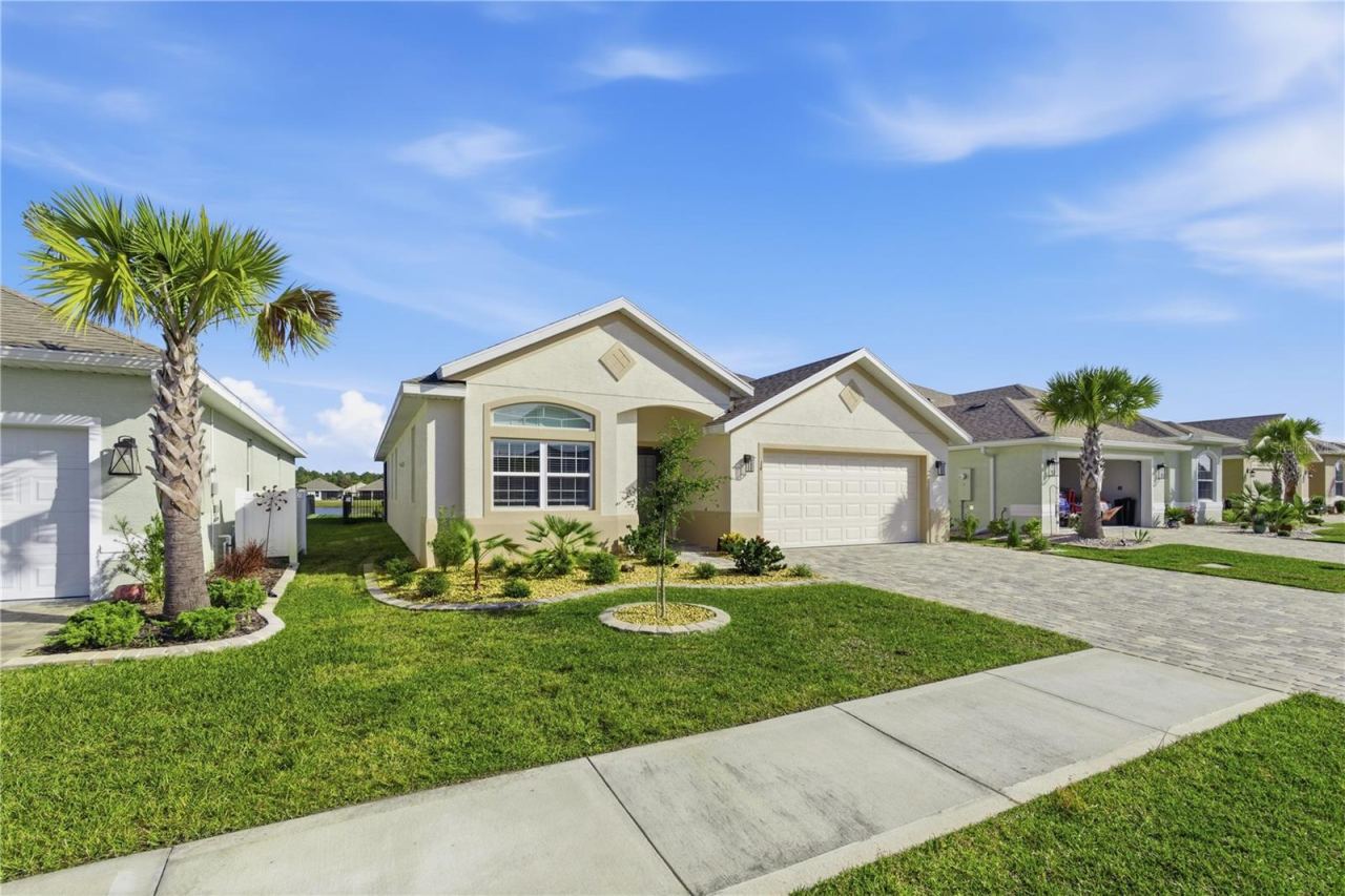 Photo 2 of 14 Matanzas Lakes Dr, Palm Coast, FL 32137