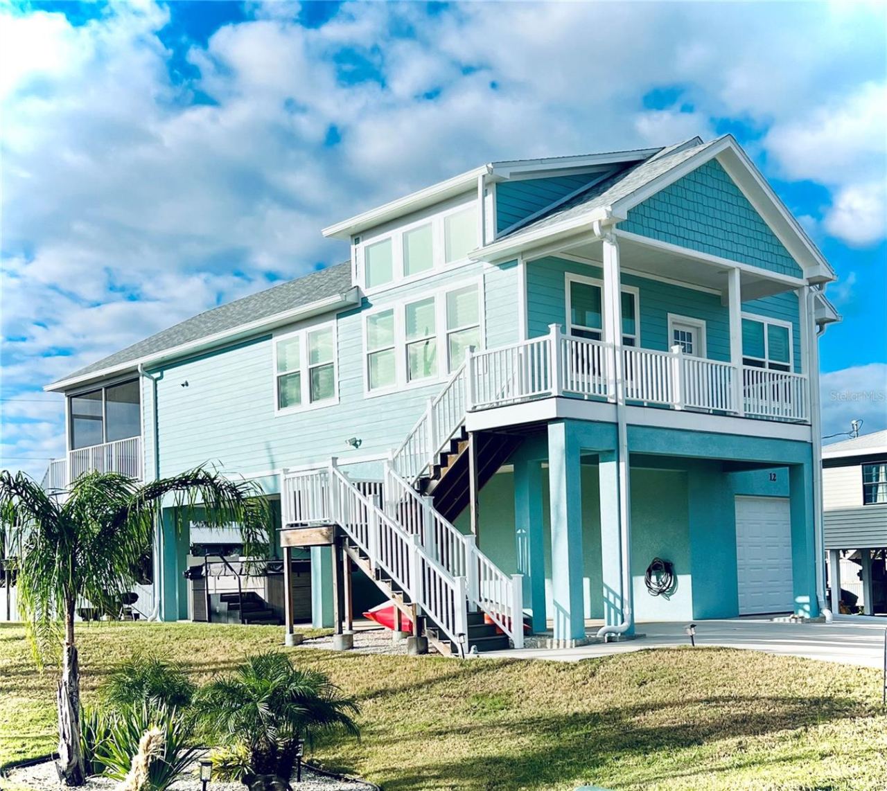 Photo 2 of 12 Moody Dr, Palm Coast, FL 32137
