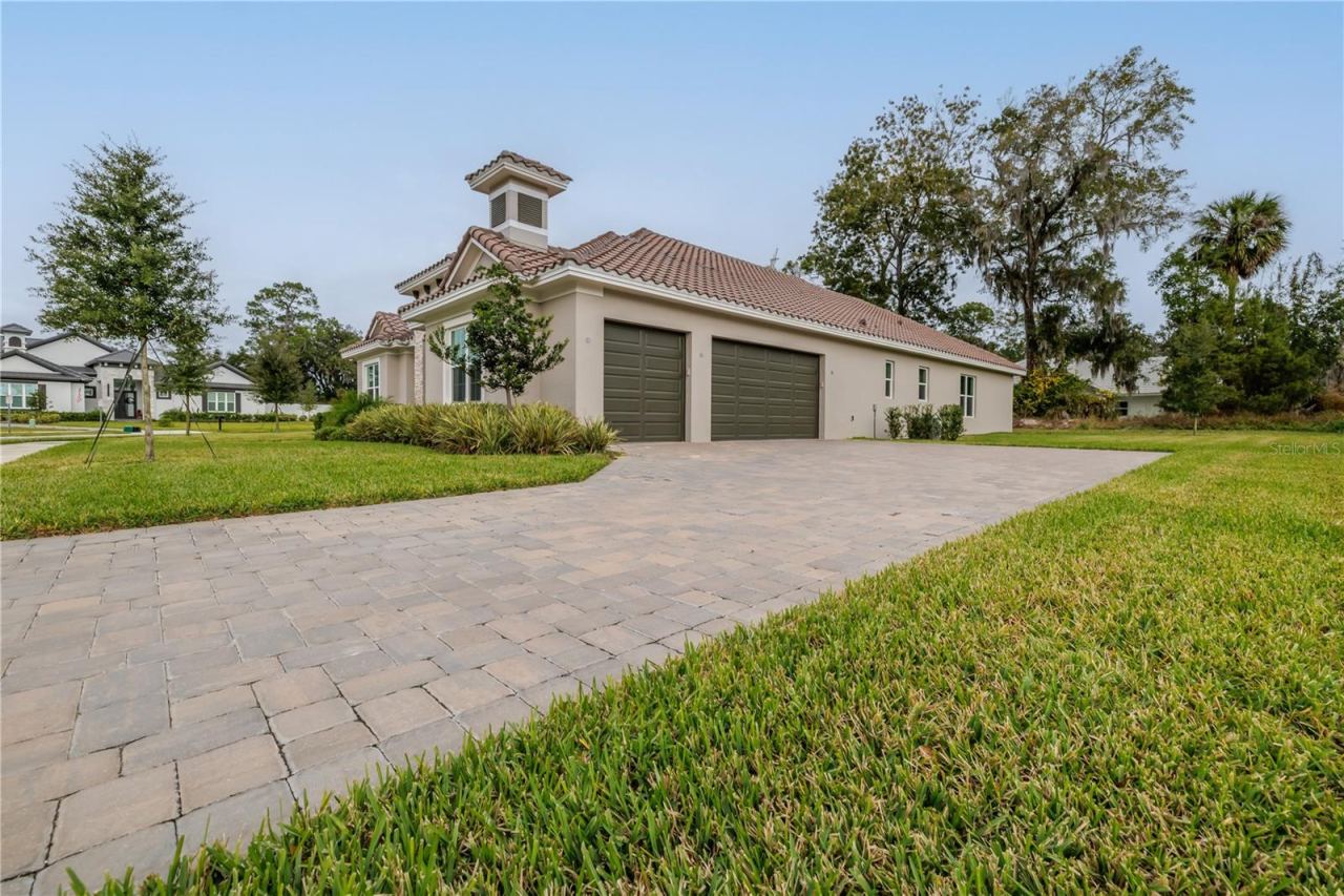 Photo 3 of 106 New Leatherwood Dr, Palm Coast, FL 32137