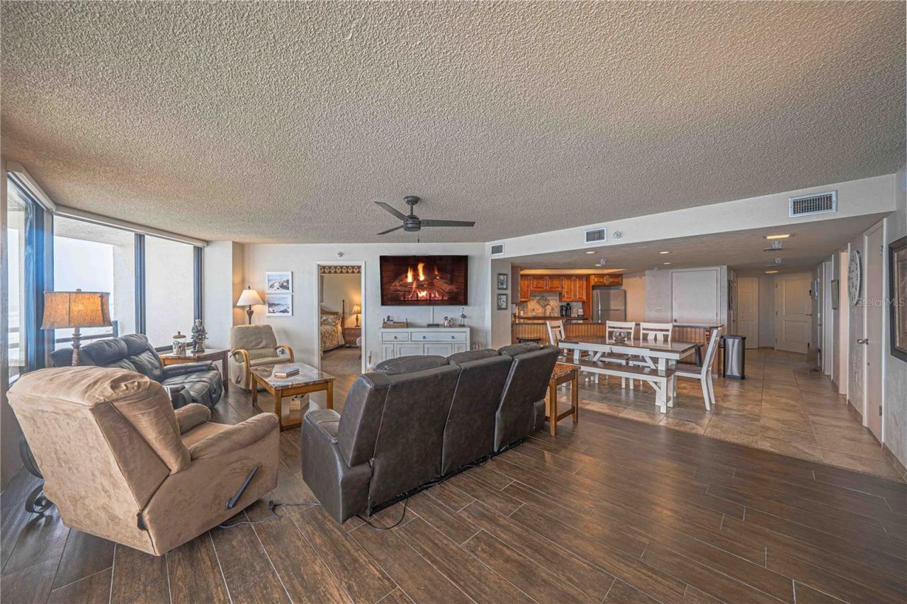 Photo 4 of 3855 S Atlantic Ave #1004, Daytona Beach, FL 32118