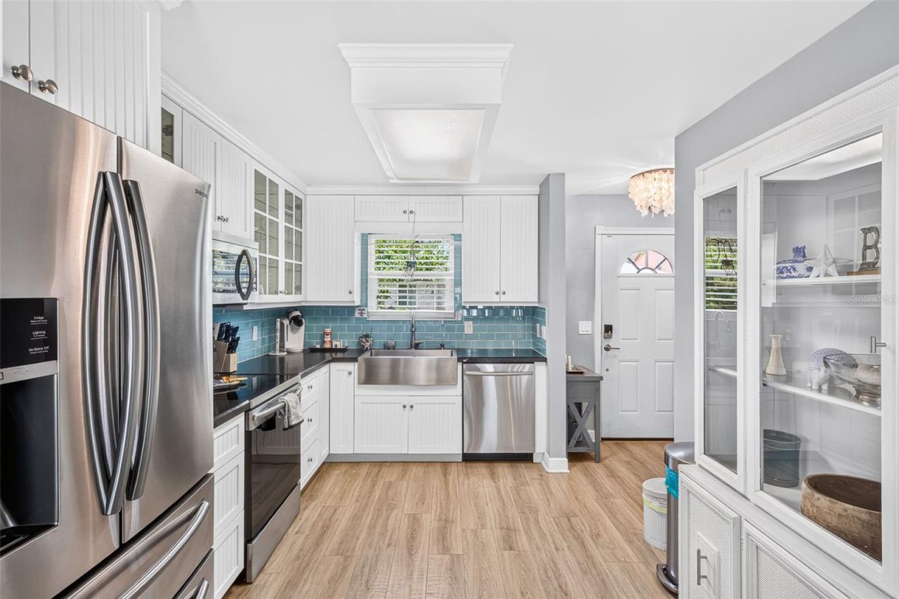 Photo 4 of 742 Laurel Bay Cir, New Smyrna Beach, FL 32169