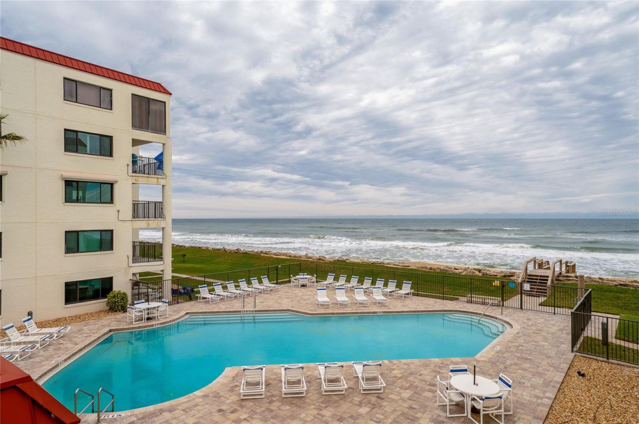 Photo 4 of 6727 Turtlemound Rd #315, New Smyrna Beach, FL 32169