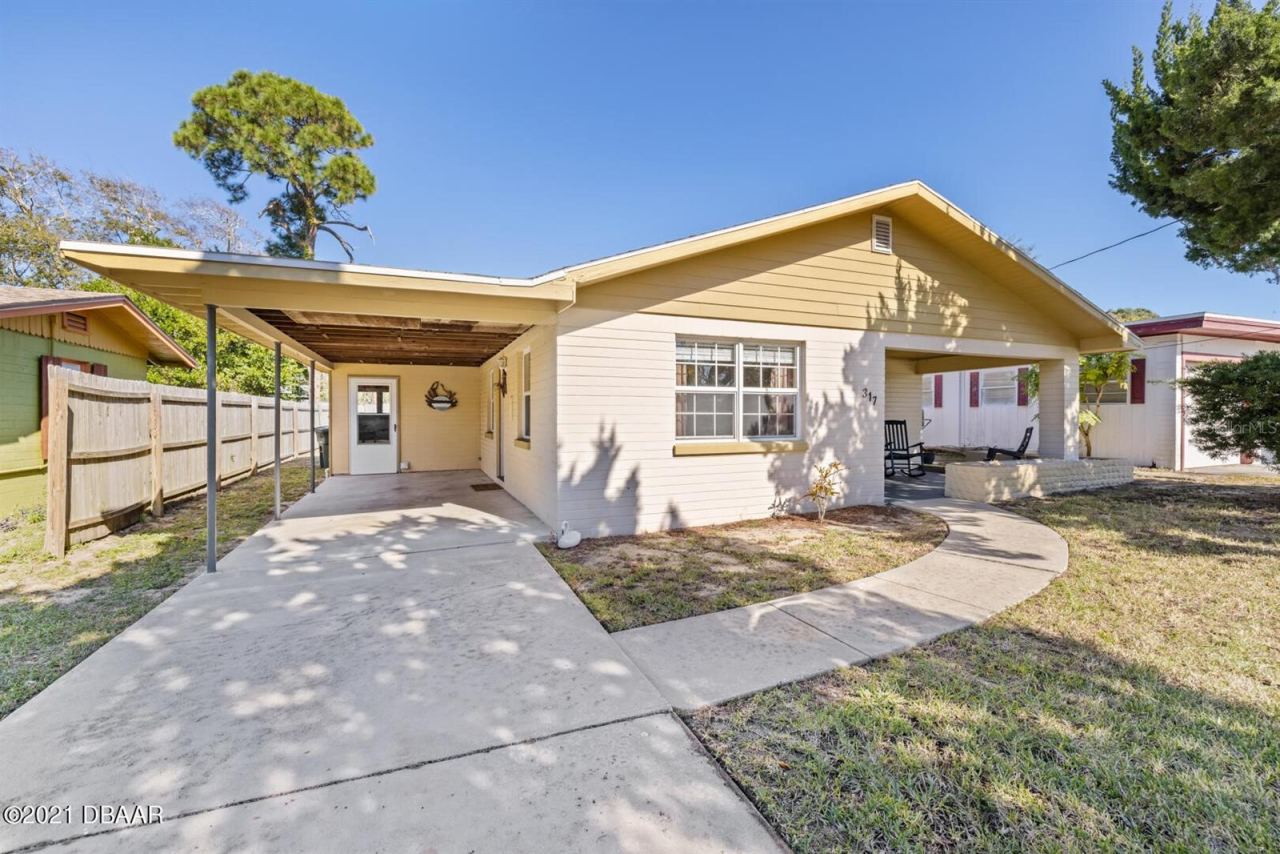 317 Golf Blvd, Daytona Beach