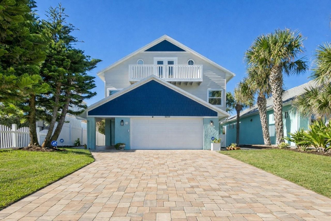 Photo 3 of 2220 S Central Ave, Flagler Beach, FL 32136
