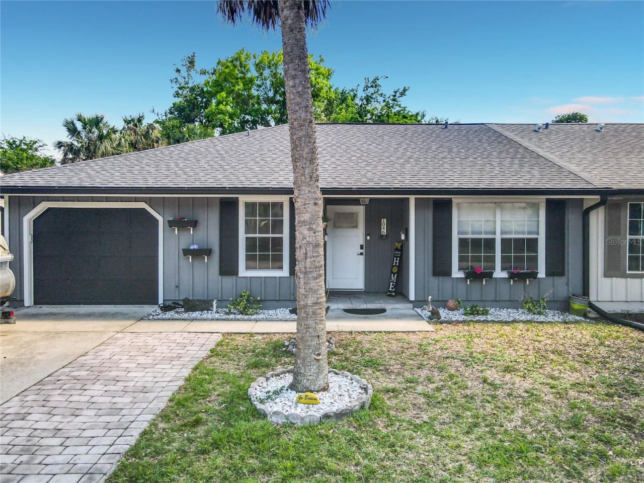 Photo 3 of 1046 W Samms Ave, Port Orange, FL 32129