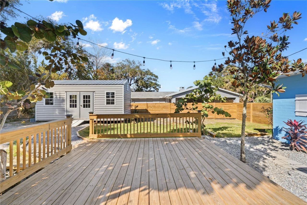 Photo 4 of 1000 Faulkner St, New Smyrna Beach, FL 32168