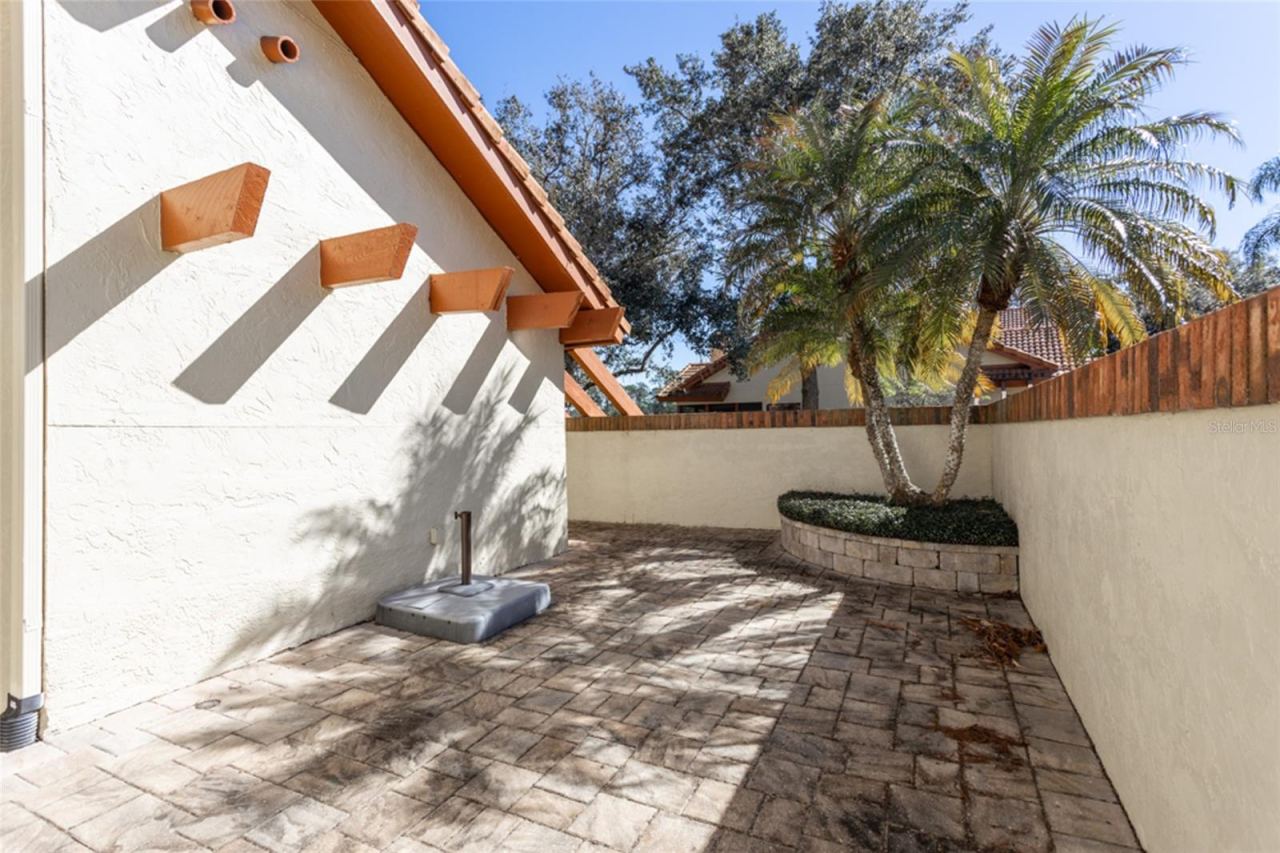 Photo 3 of 39 Village Cir #5-501, Palm Coast, FL 32164