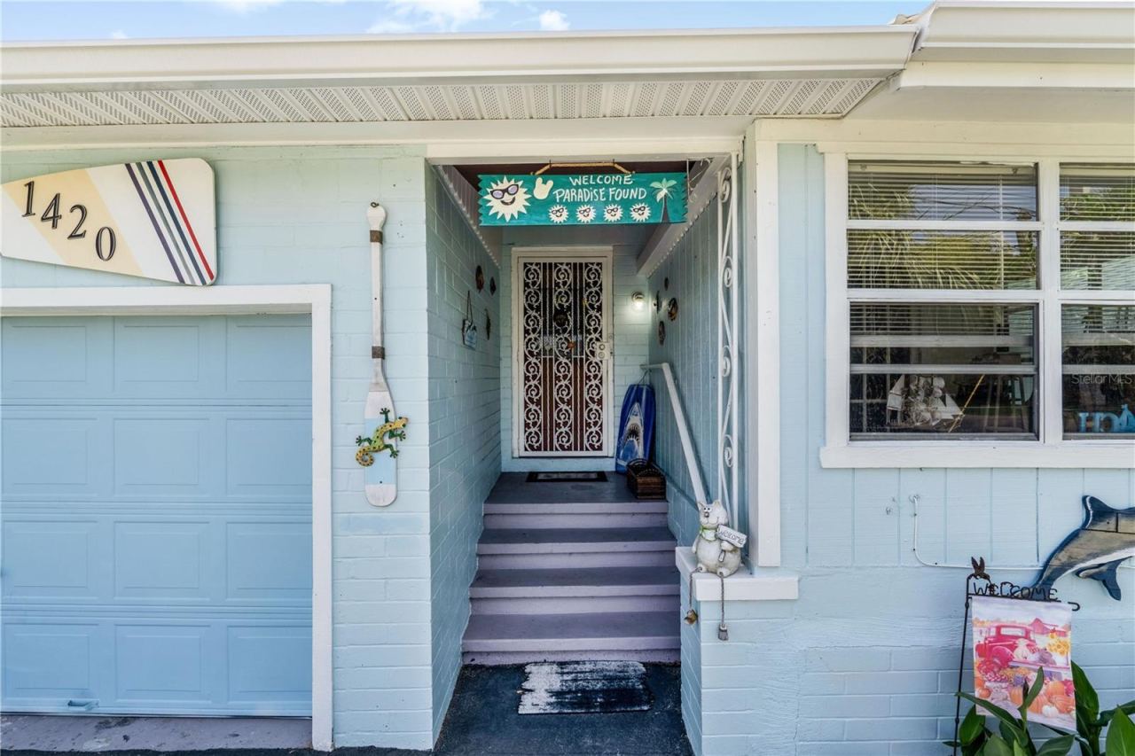 Photo 4 of 1420 N Grandview Ave, Daytona Beach, FL 32118