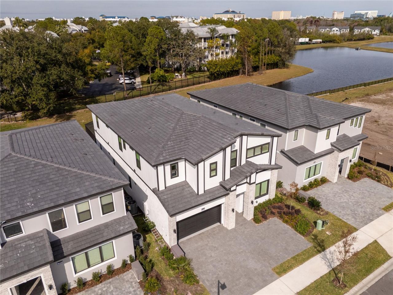 Photo 3 of 5674 High Seas Dr, Orlando, FL 32821