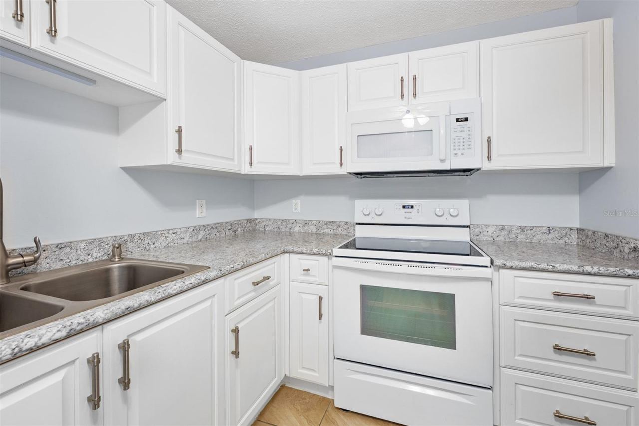 Photo 4 of 2711 N Halifax Ave #478, Daytona Beach, FL 32118