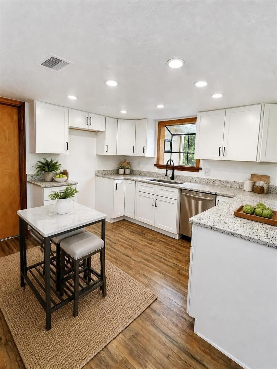 Photo 5 of 2598 Enterprise Osteen Rd, Osteen, FL 32764
