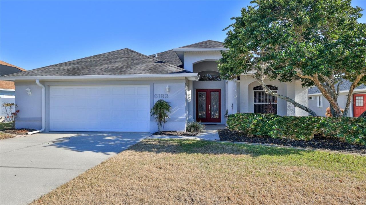 Photo 4 of 6183 Sabal Point Cir, Port Orange, FL 32128