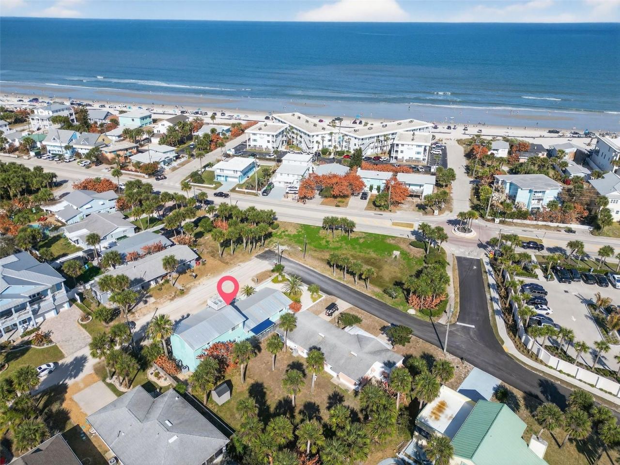 Photo 5 of 923 Locust St, New Smyrna Beach, FL 32169