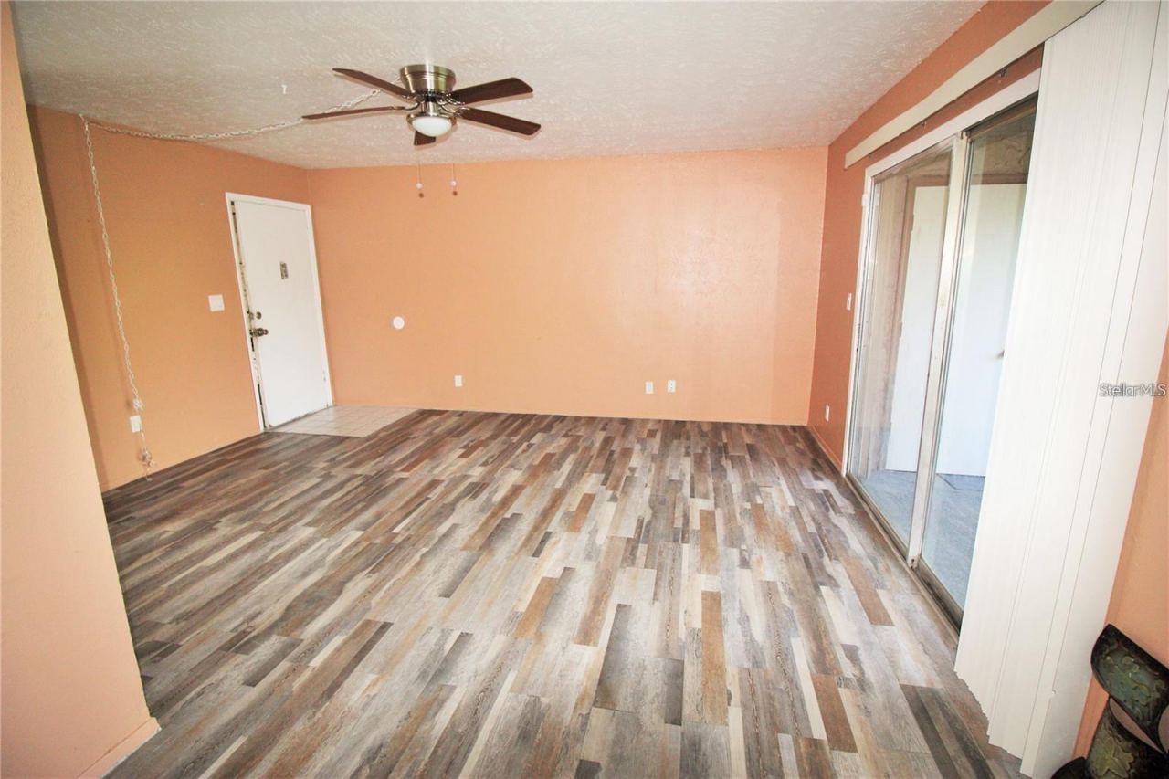 Photo 4 of 2117 Lyme Bay Dr #604, Orlando, FL 32839