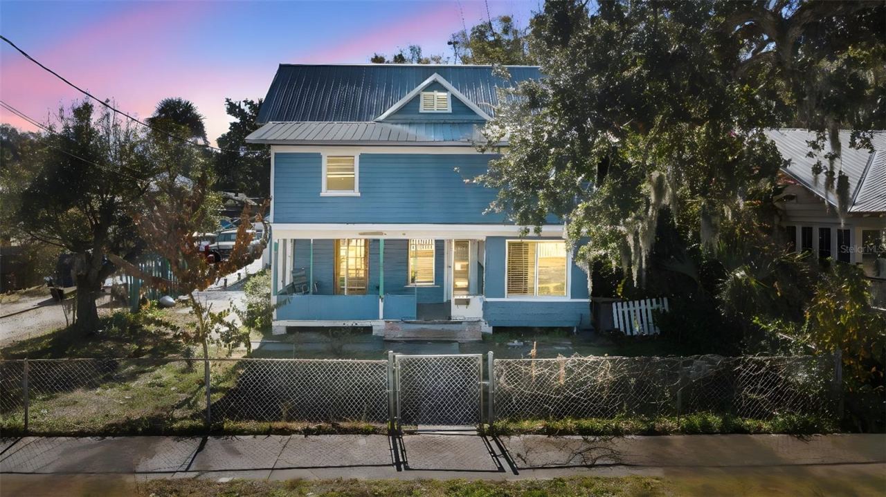 Photo 3 of 212 Mary Ave, New Smyrna Beach, FL 32168