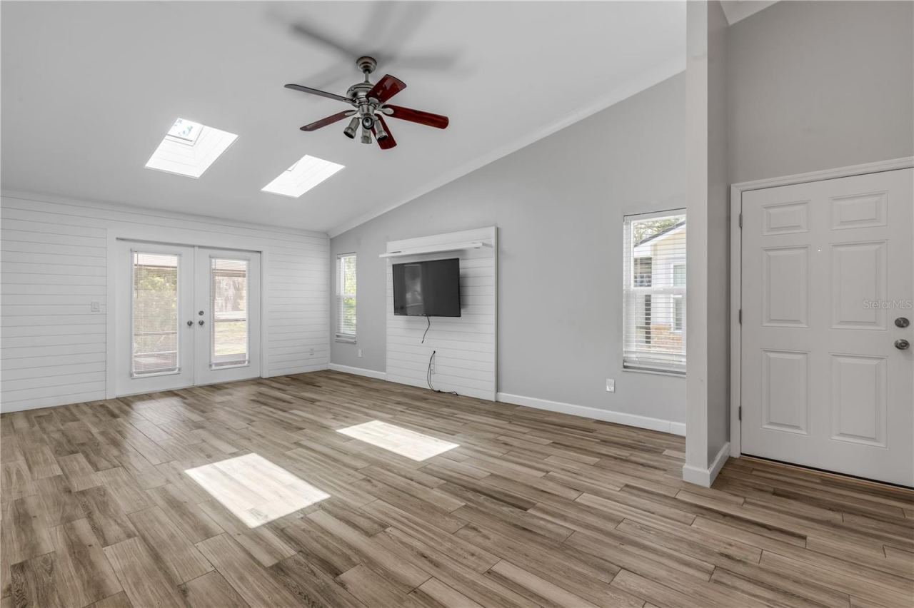 Photo 5 of 240 Bob White Ct #240, Daytona Beach, FL 32119