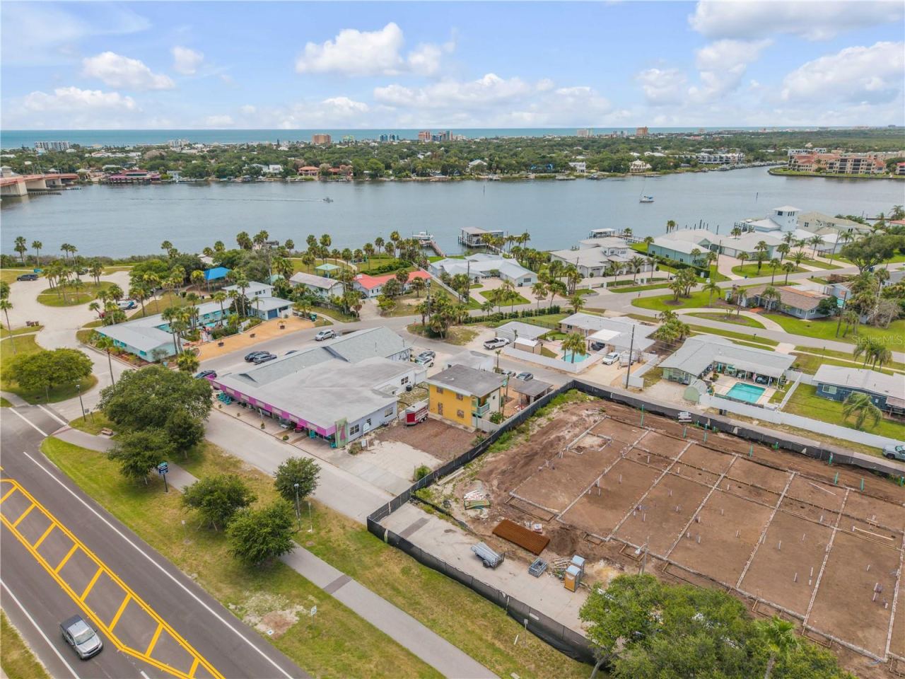 Photo 5 of 472 N Causeway, New Smyrna Beach, FL 32169