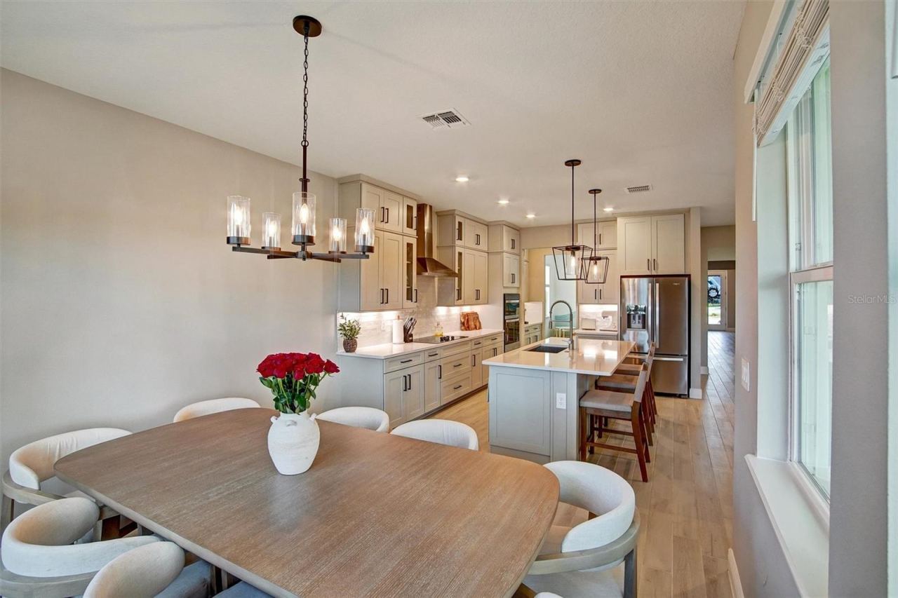 Photo 5 of 2121 Divot Dr, Daytona Beach, FL 32124