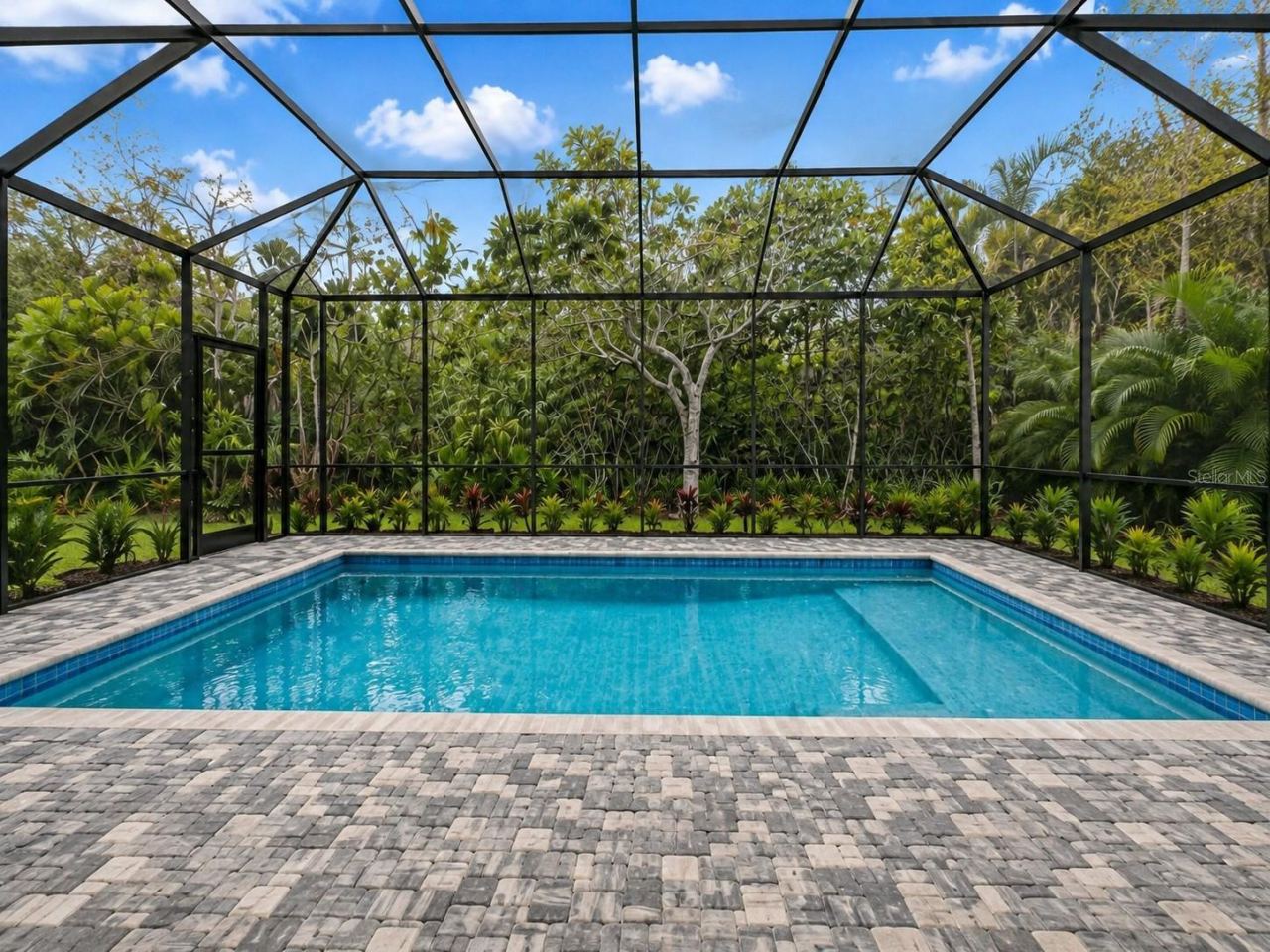 Photo 2 of 103 Heron Dr, Palm Coast, FL 32137