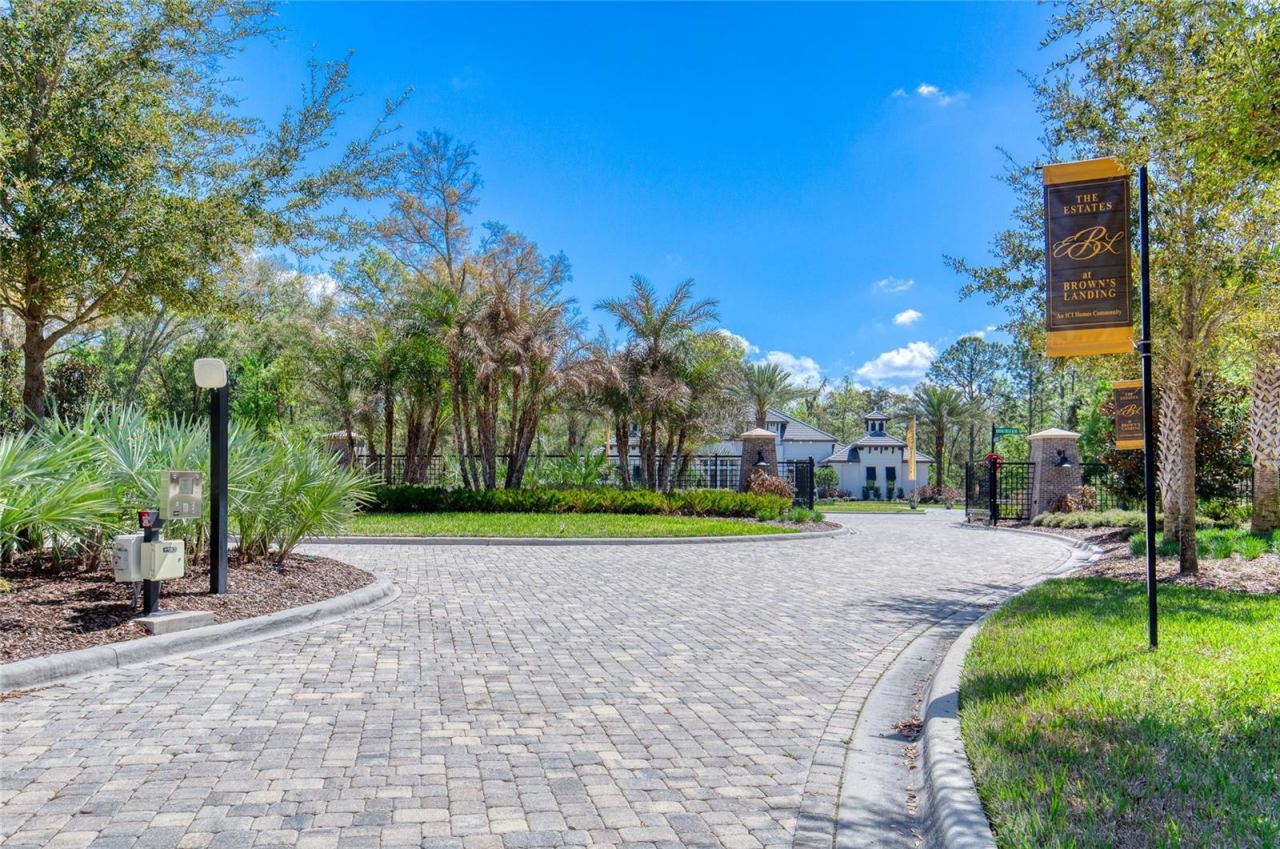 Photo 3 of 1805 Adrian Creek Blvd, Port Orange, FL 32128