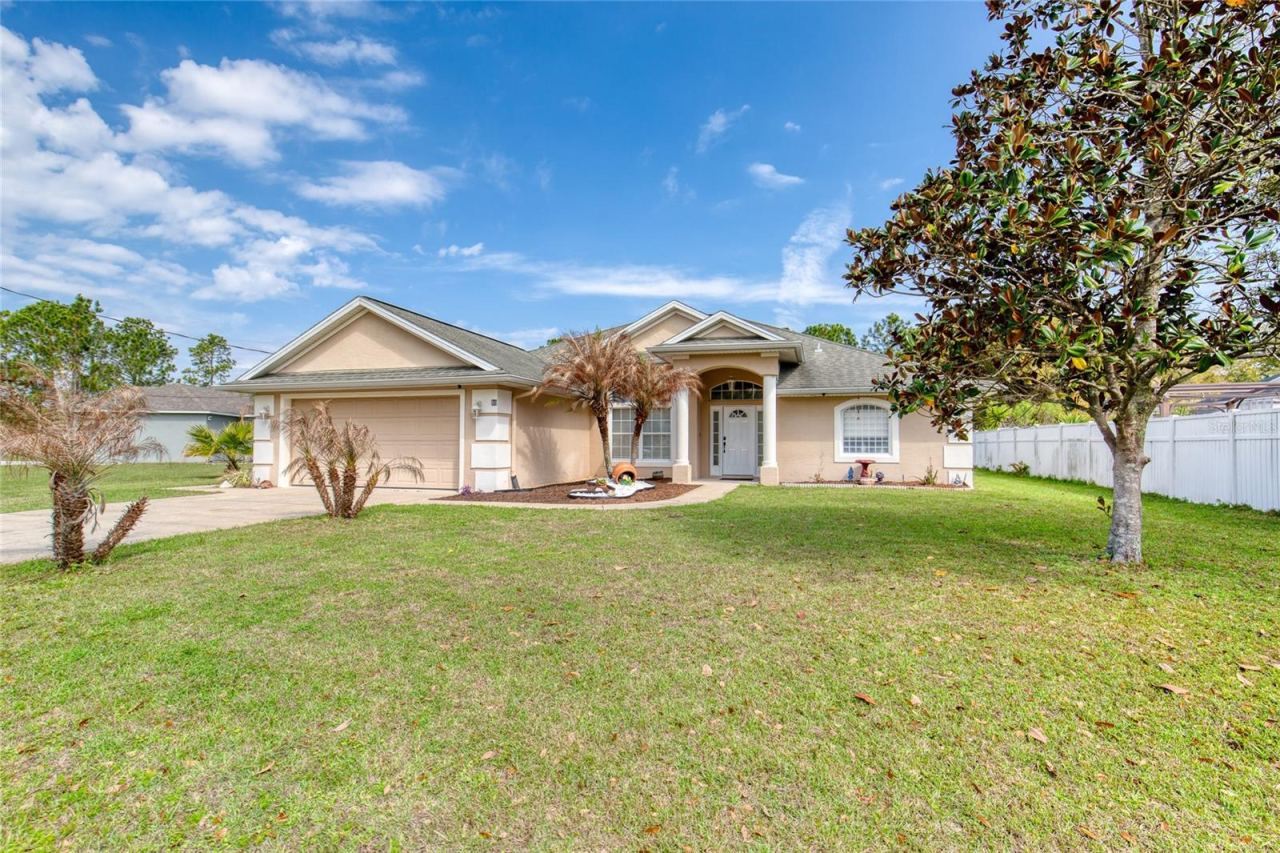 Photo 2 of 89 Felwood Ln, Palm Coast, FL 32137