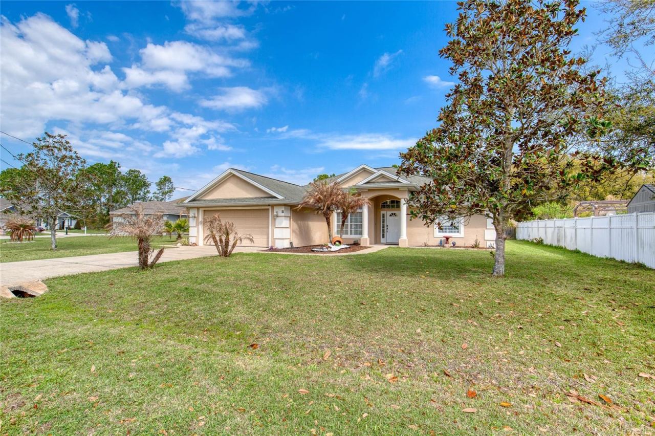 Photo 5 of 89 Felwood Ln, Palm Coast, FL 32137