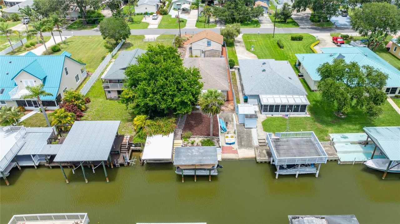 Photo 4 of 235 Randle Ave, Oak Hill, FL 32759