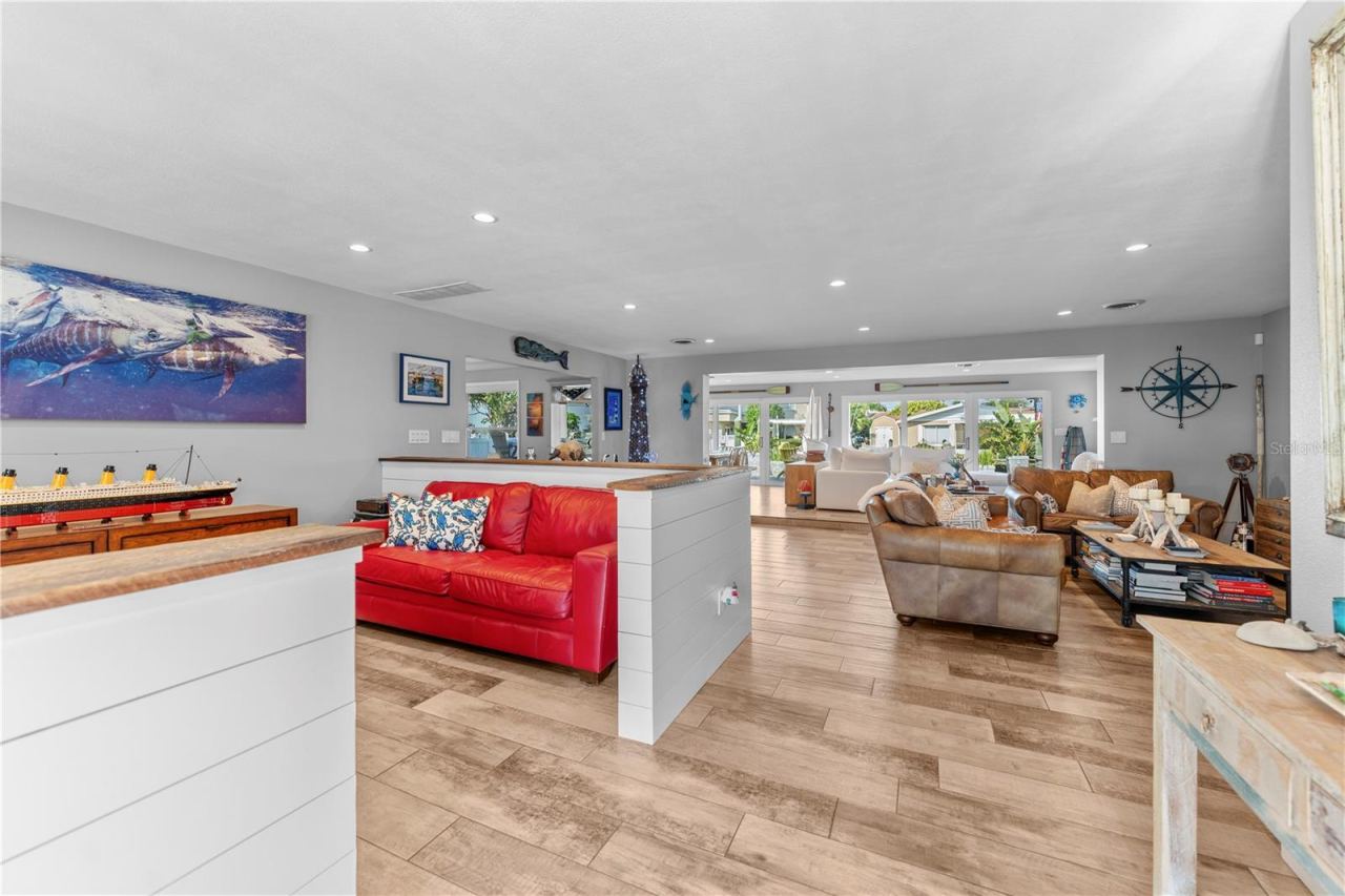 Photo 4 of 118 Coral Way, Port Orange, FL 32127