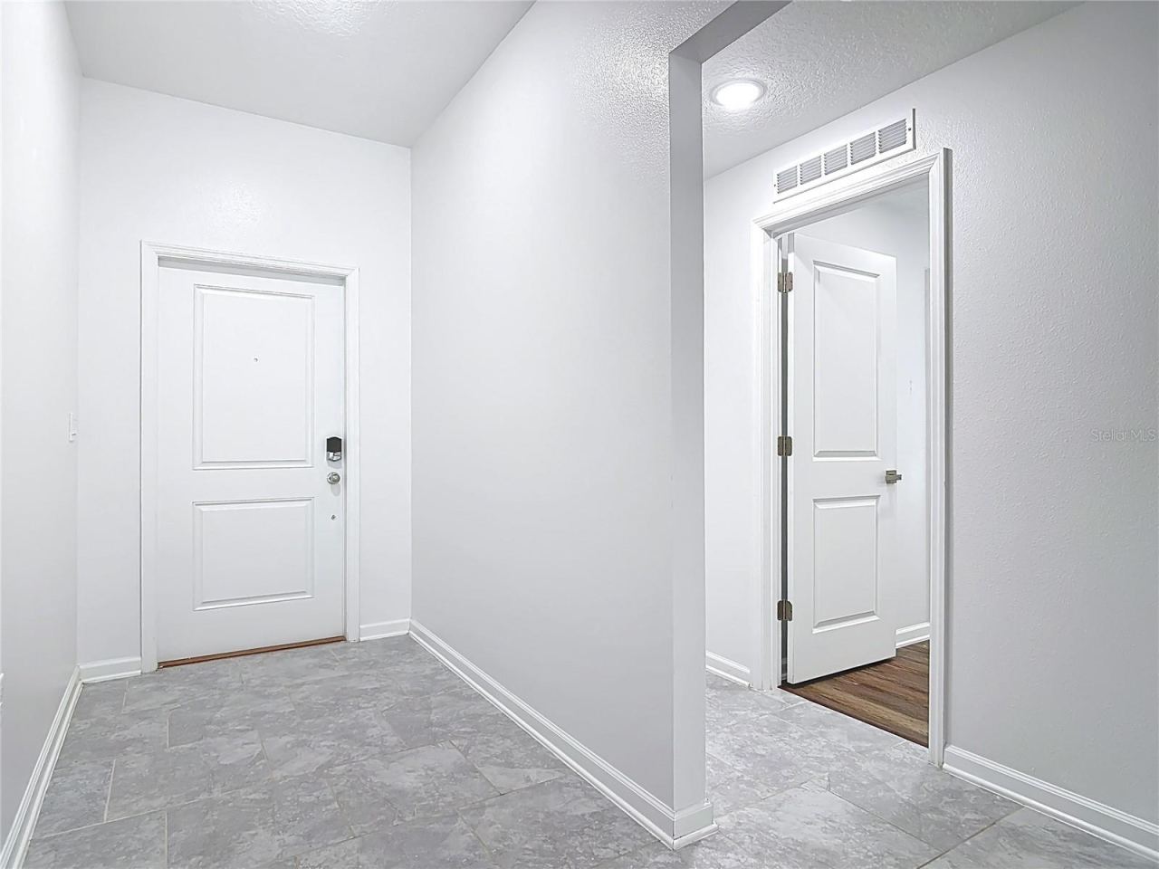 Photo 5 of 1312 Peach Creek Dr, Osteen, FL 32764
