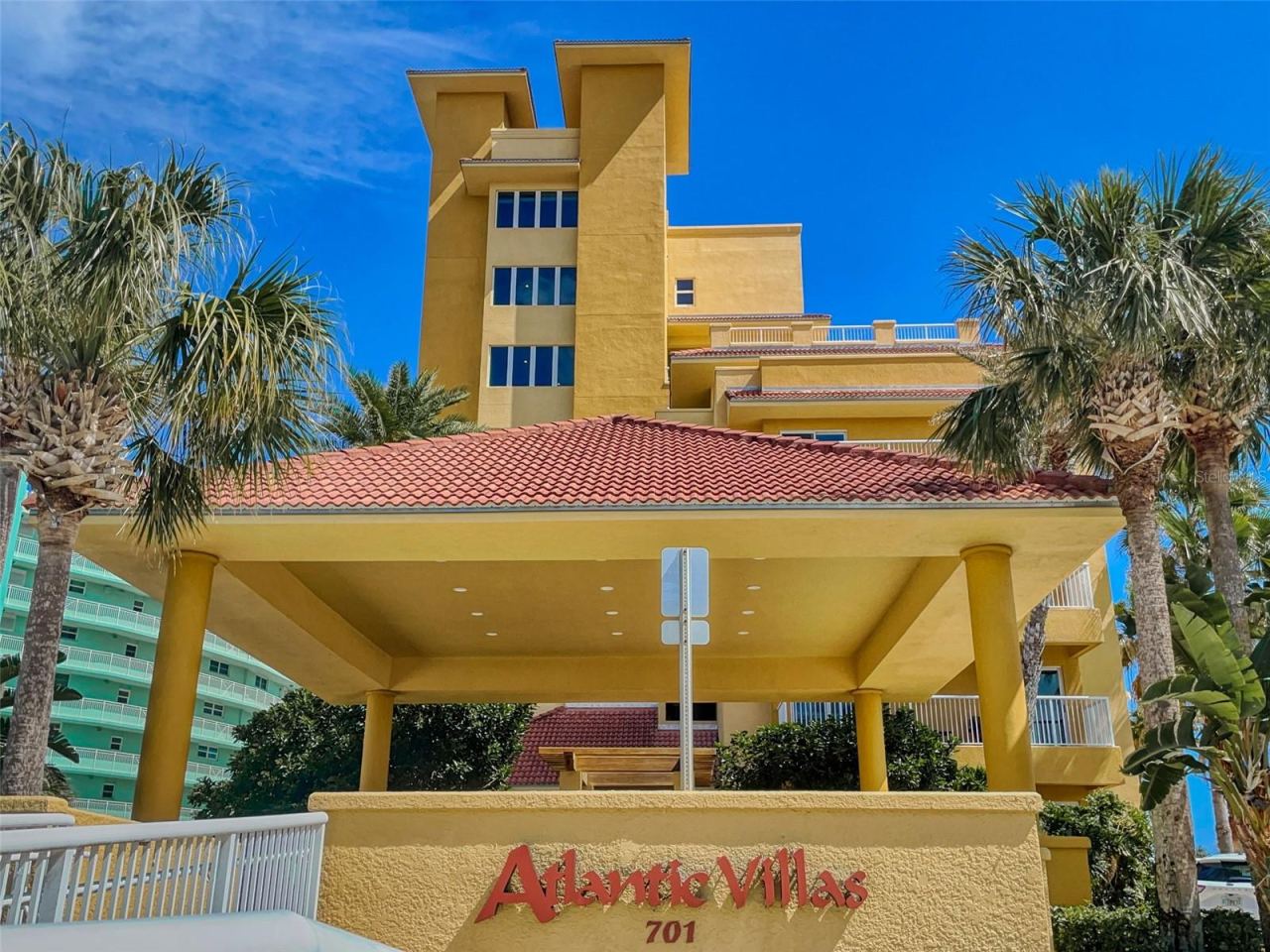 Photo 4 of 701 N Atlantic Ave #401, New Smyrna Beach, FL 32169