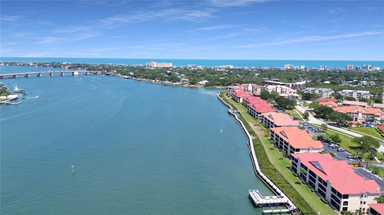 Photo 5 of 441 Bouchelle Dr #202, New Smyrna Beach, FL 32169